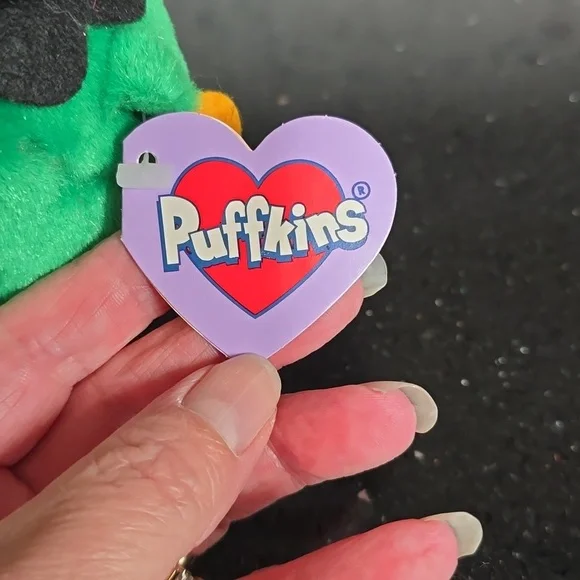 HOST PICK. Limited Edition. Swibco Puffkins. Stitch the Monster. DOB 10/31/99 - Picture 2 of 3